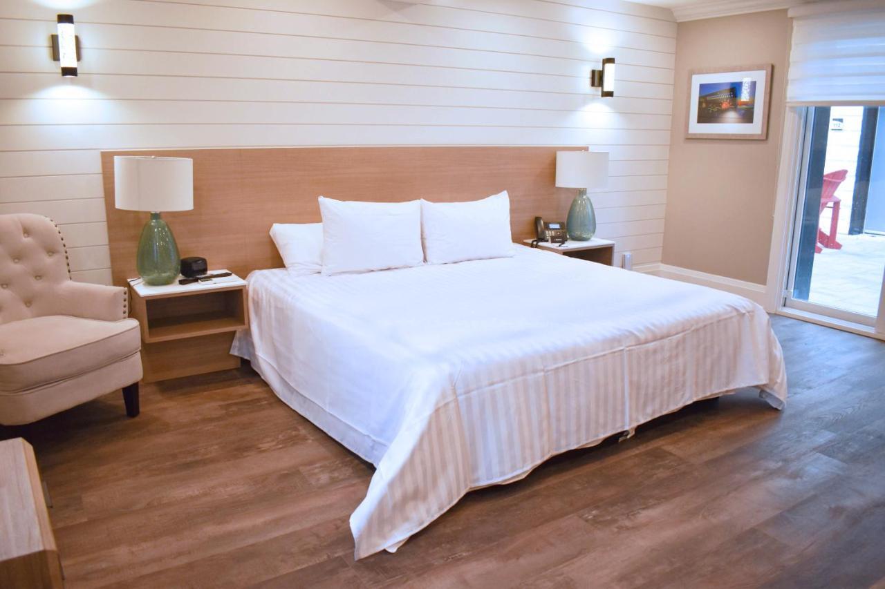 גרנד בנד Colonial Hotel & Suites מראה חיצוני תמונה