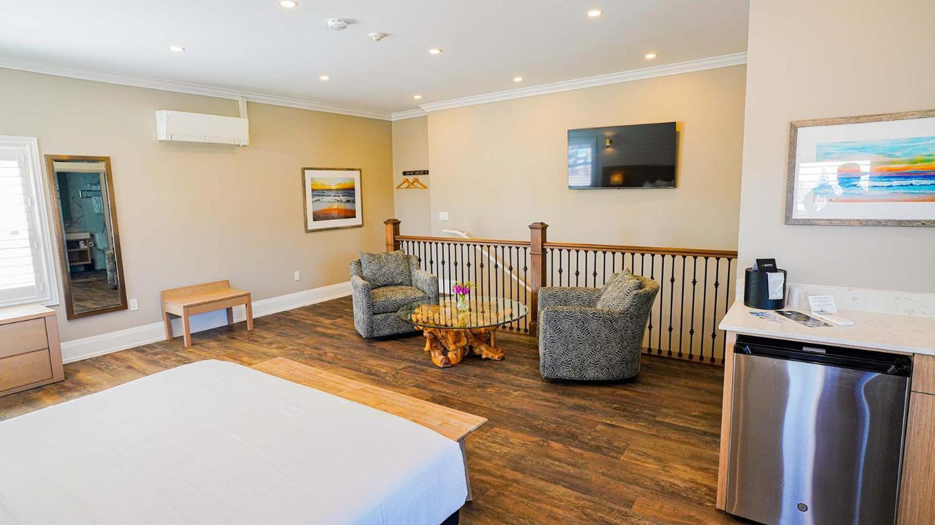 גרנד בנד Colonial Hotel & Suites מראה חיצוני תמונה